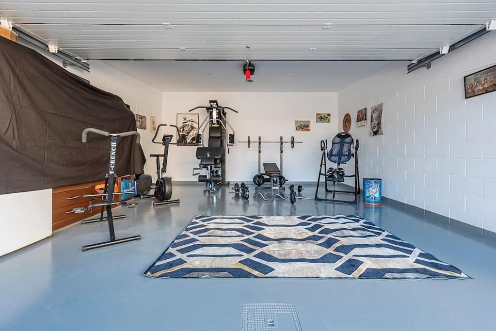 Apartmán 5 Stelle Piscina, Jacuzzi, Wifi - 2 Min Dal Mare Miami Playa Exteriér fotografie