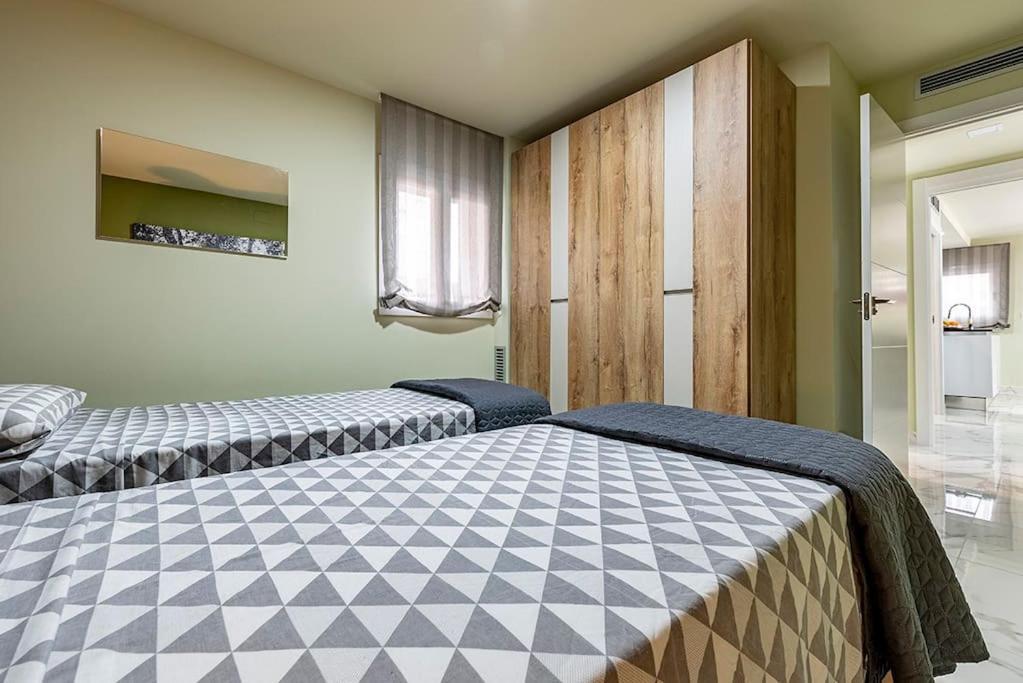 Apartmán 5 Stelle Piscina, Jacuzzi, Wifi - 2 Min Dal Mare Miami Playa Exteriér fotografie