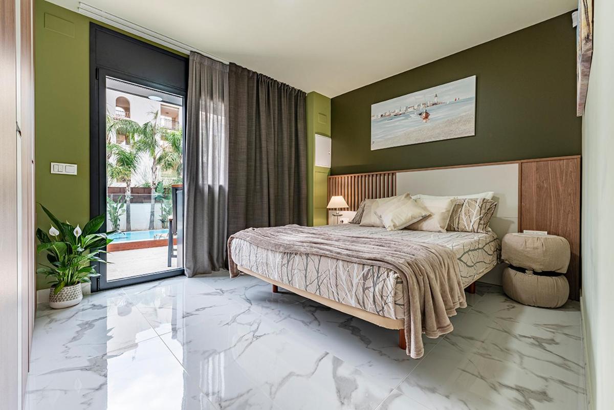 Apartmán 5 Stelle Piscina, Jacuzzi, Wifi - 2 Min Dal Mare Miami Playa Exteriér fotografie